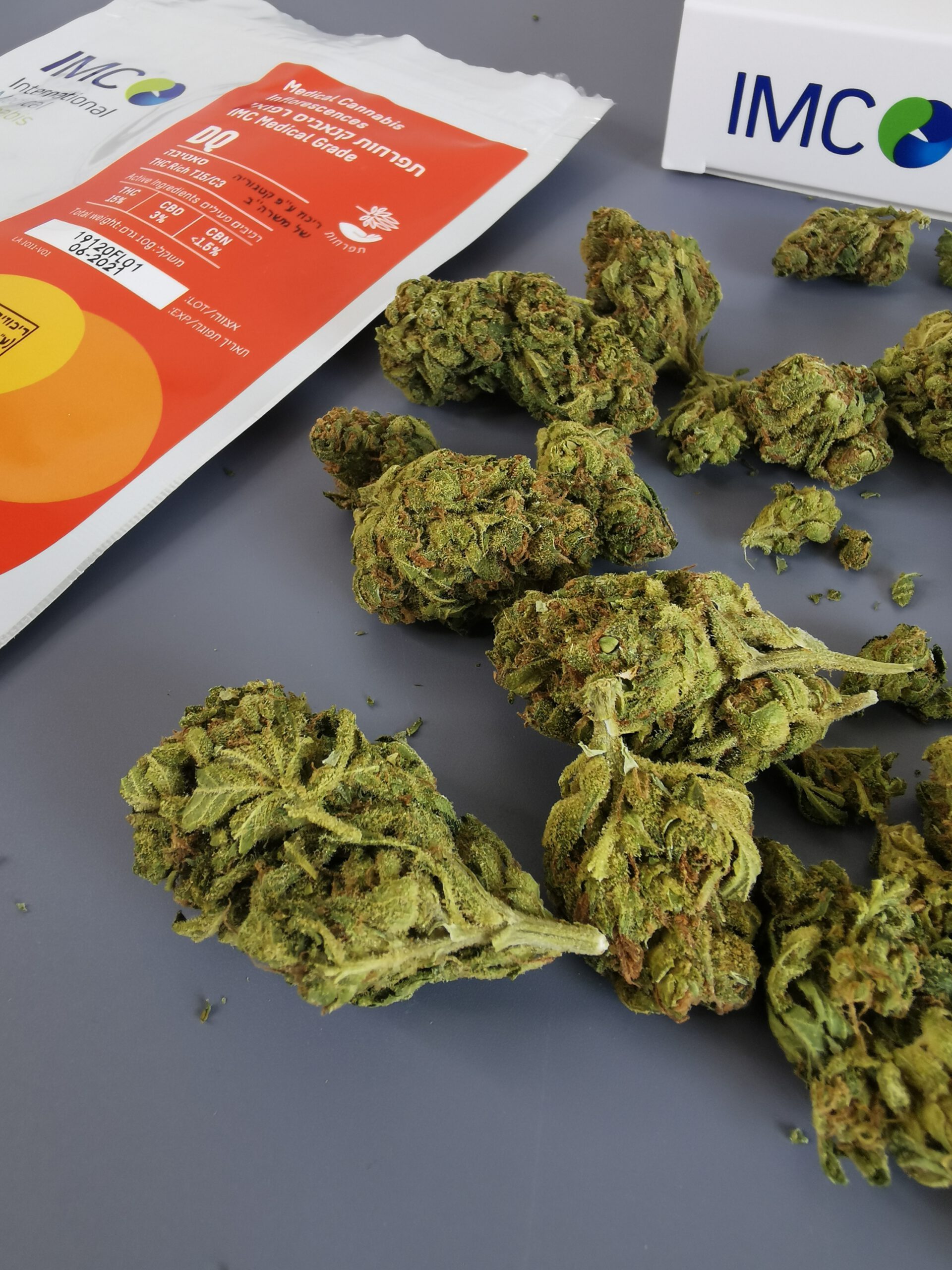 Dq סאטיבה T15 C3 Imc תפרחות קנאביס קנאליסט